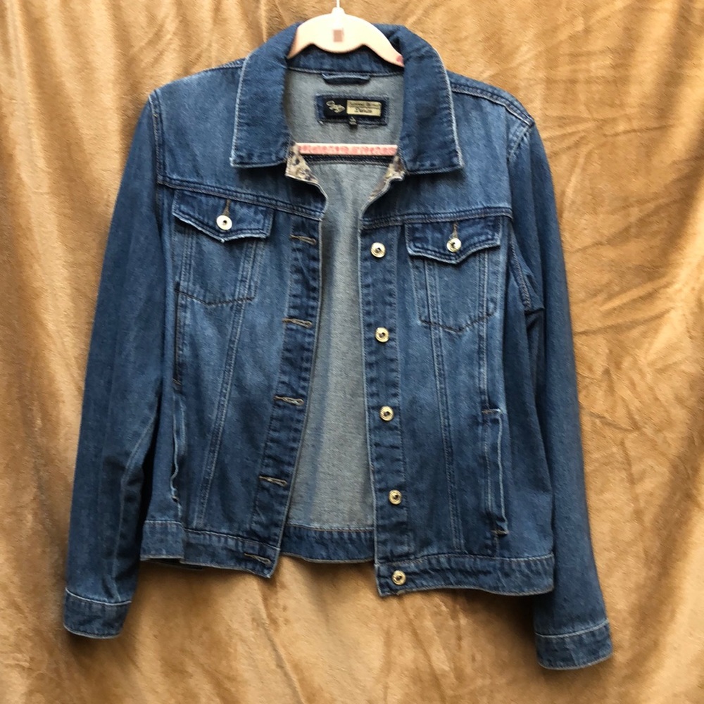 Women’s button up Denim jacket